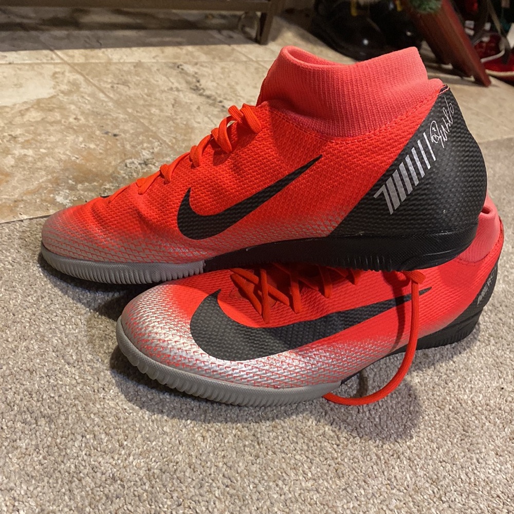 Nike Mercurials Indoor Soccer Shoes